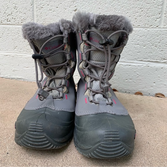 COLUMBIA // Big Kids Bugaboot - Size 5 - Picture 2 of 7